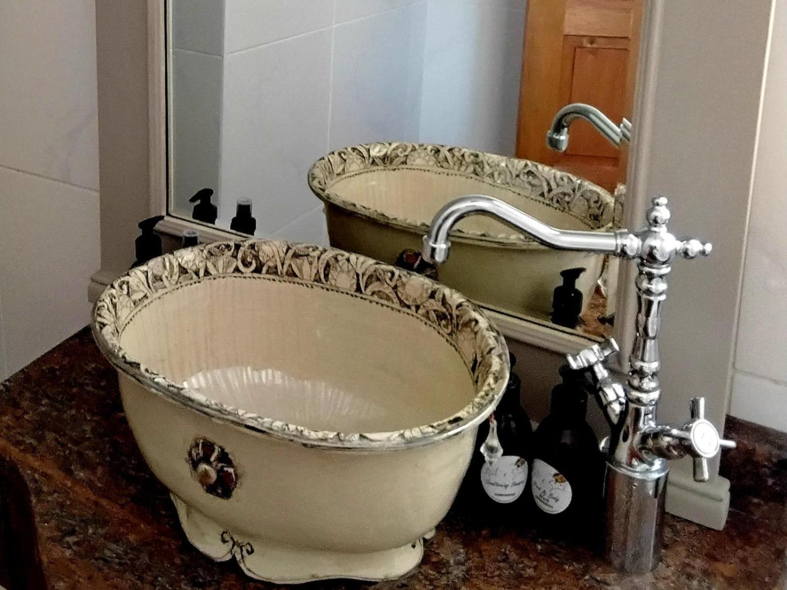 Art And Soul Restaurant, Accommodation, French Bar And Art Gallery Parys Værelse billede
